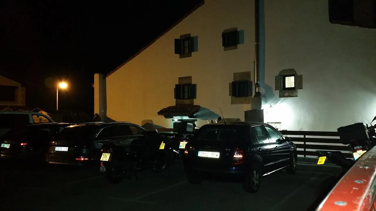 Inn Mies De Villa Somo