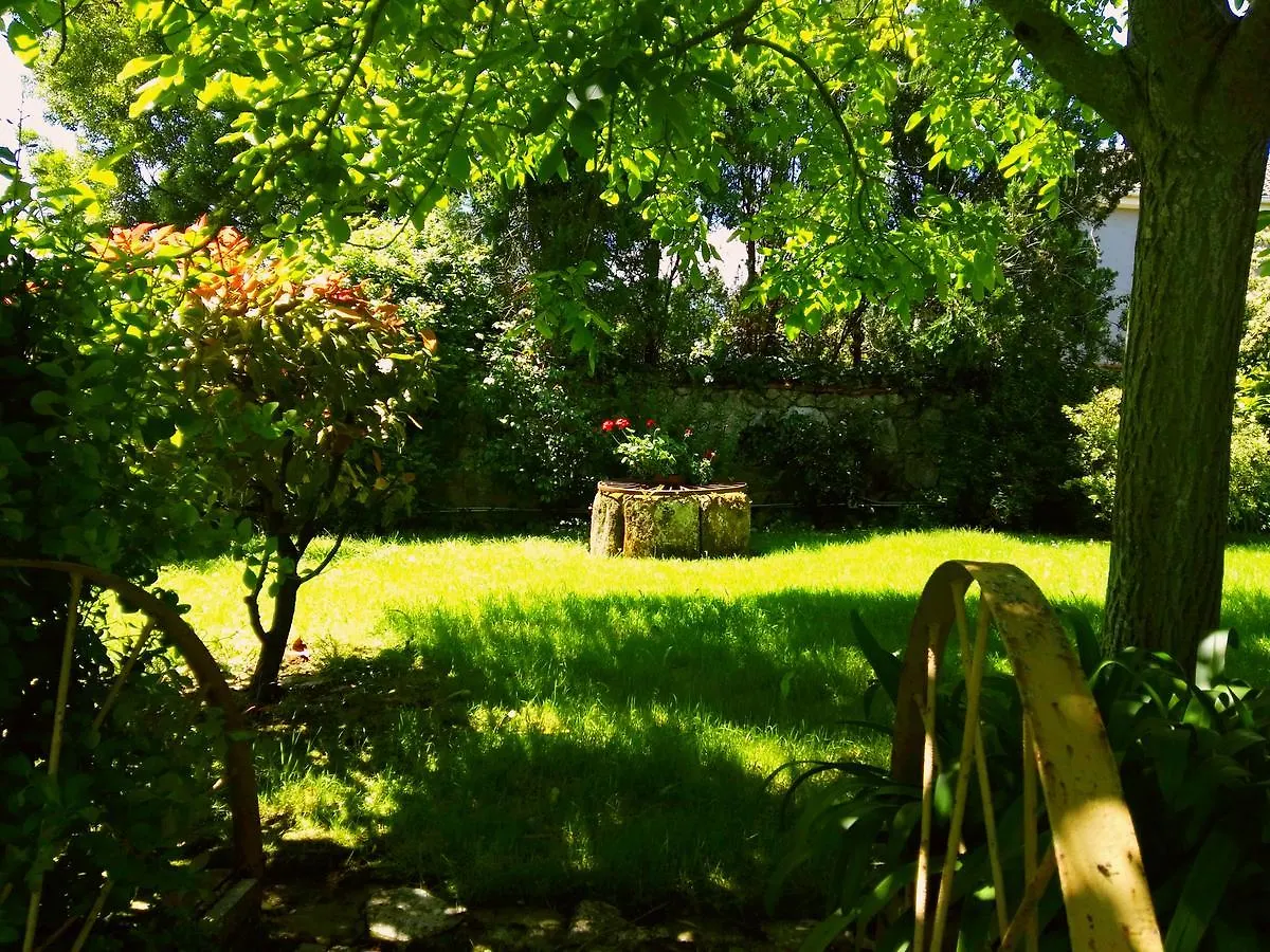 Mies De Villa Somo Inn