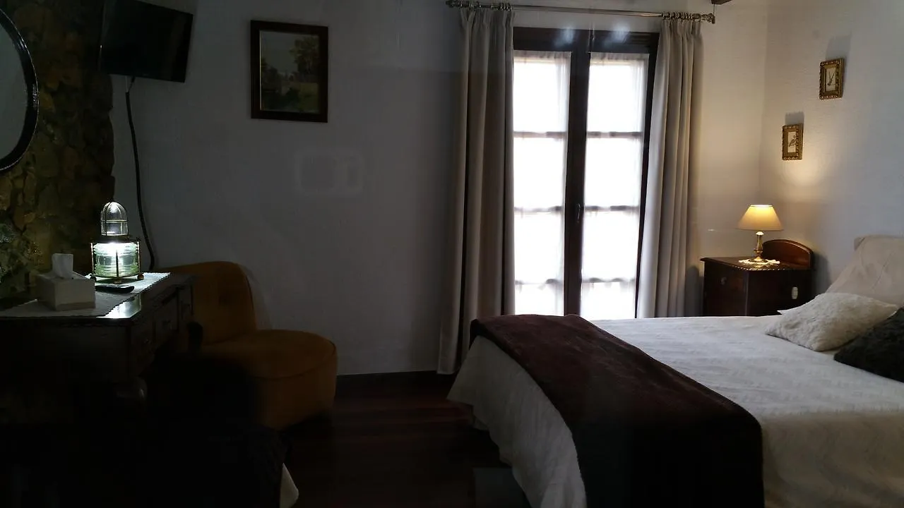 Inn Mies De Villa Somo